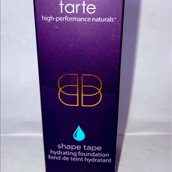 Tarte Shape Tape moisturizing foundation